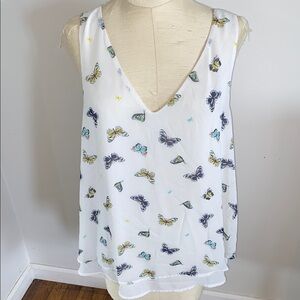Torrid butterfly 1X White Sleeveless Blouse